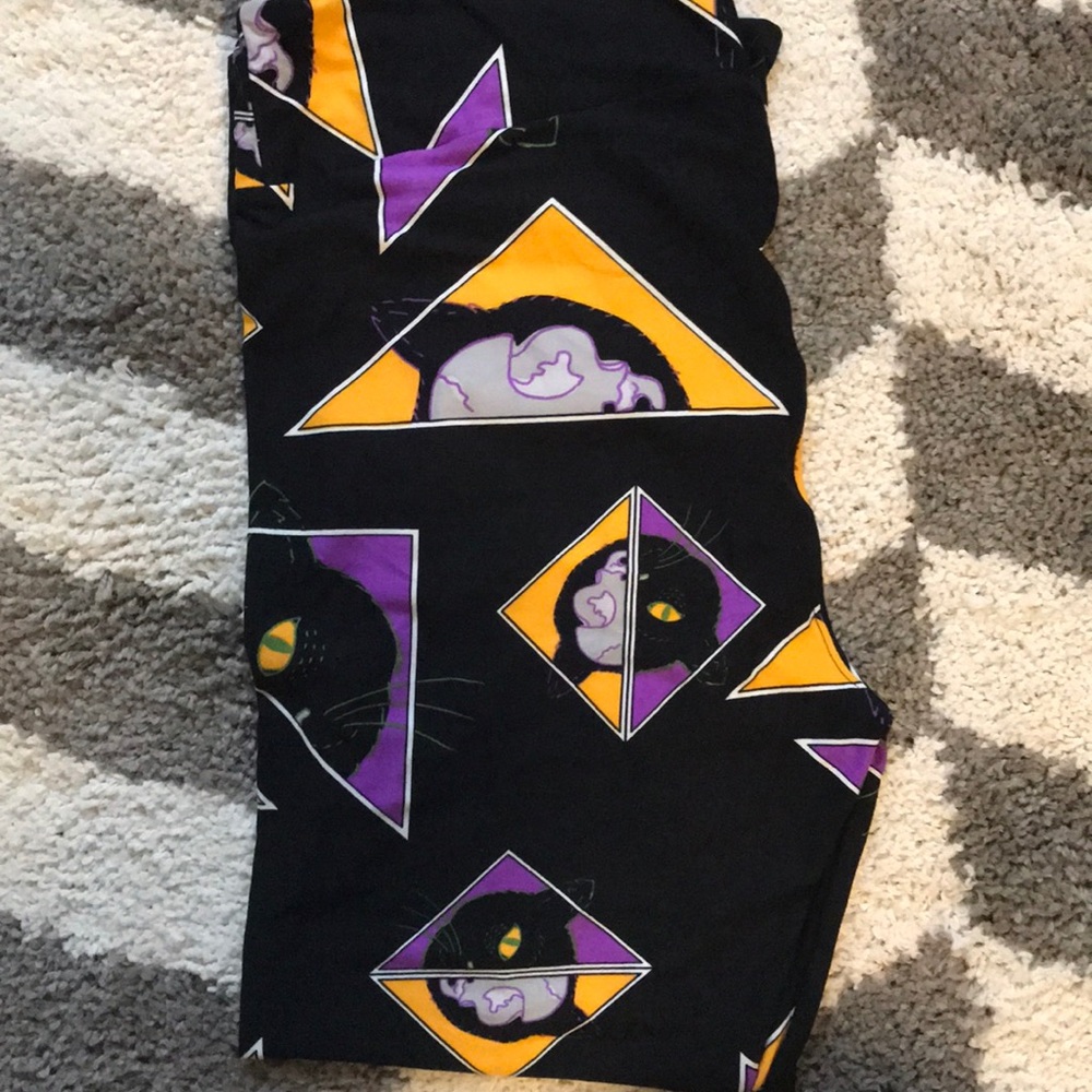 BRAND NEW LuLaRoe TC2 Halloween leggings